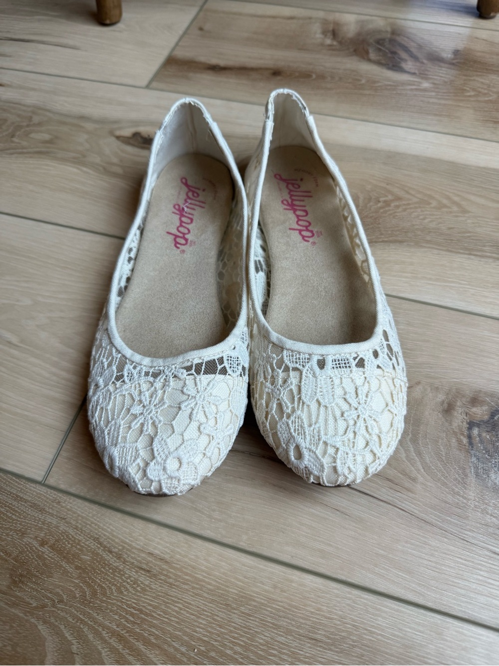 Jellypop White Lace Floral Slip-On Ballet Flats Memory Foam Women's 9M - Picture 2 of 8